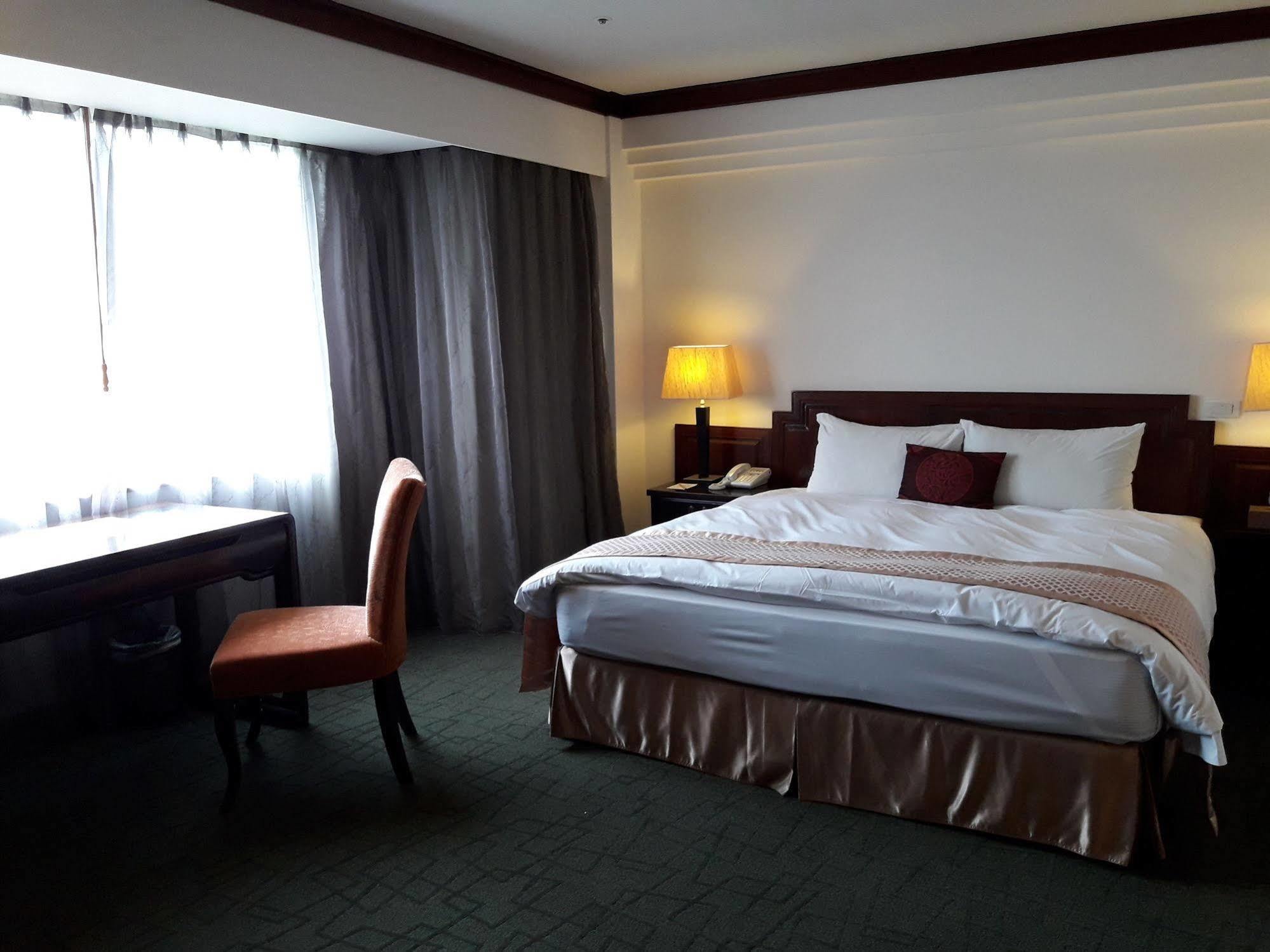 Beautiful Hotel Taipei Tân Điếm Ngoại thất bức ảnh